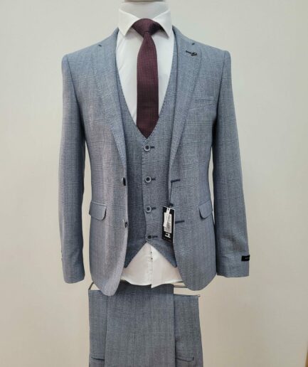 84054 Three-Piece Suit