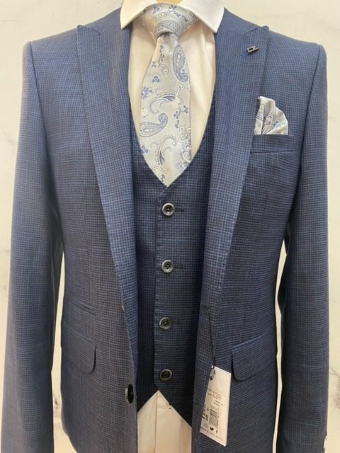 84038 Houndstooth Blue 3 Piece Suit